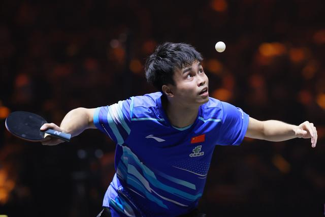 周启豪逆转温瑞博锁定世乒赛资格