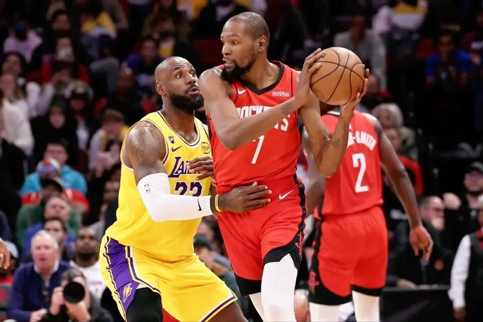 杜兰特单打能力成球队依赖症根源，战术单一影