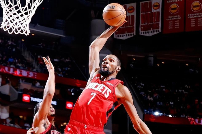 杜兰特单打能力成球队依赖症根源，战术单一影